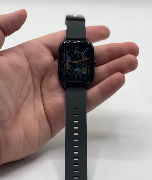 H20 Smartwatch Made In Dubai – Waterproof Fitness Tracker With Heart Rate Monitor Watch For Men And Women – Black Color